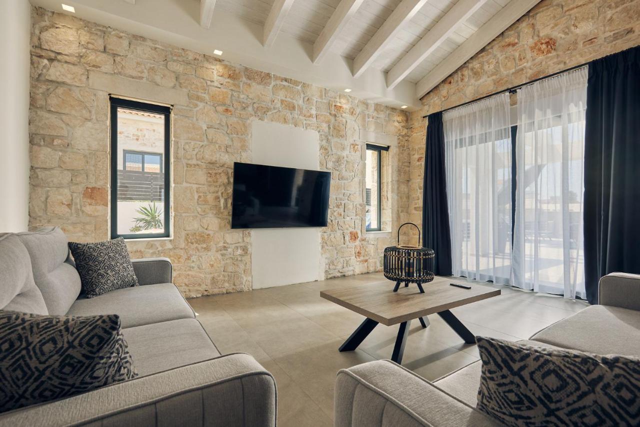 Mouzaki'S Stone Villas Volímai エクステリア 写真